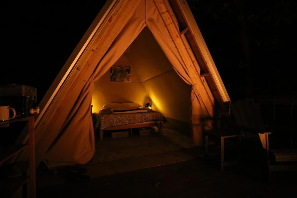 Bohamia - Cozy A-Frame Glamp On 268 Acre Forest Retreat Talladega Buitenkant foto